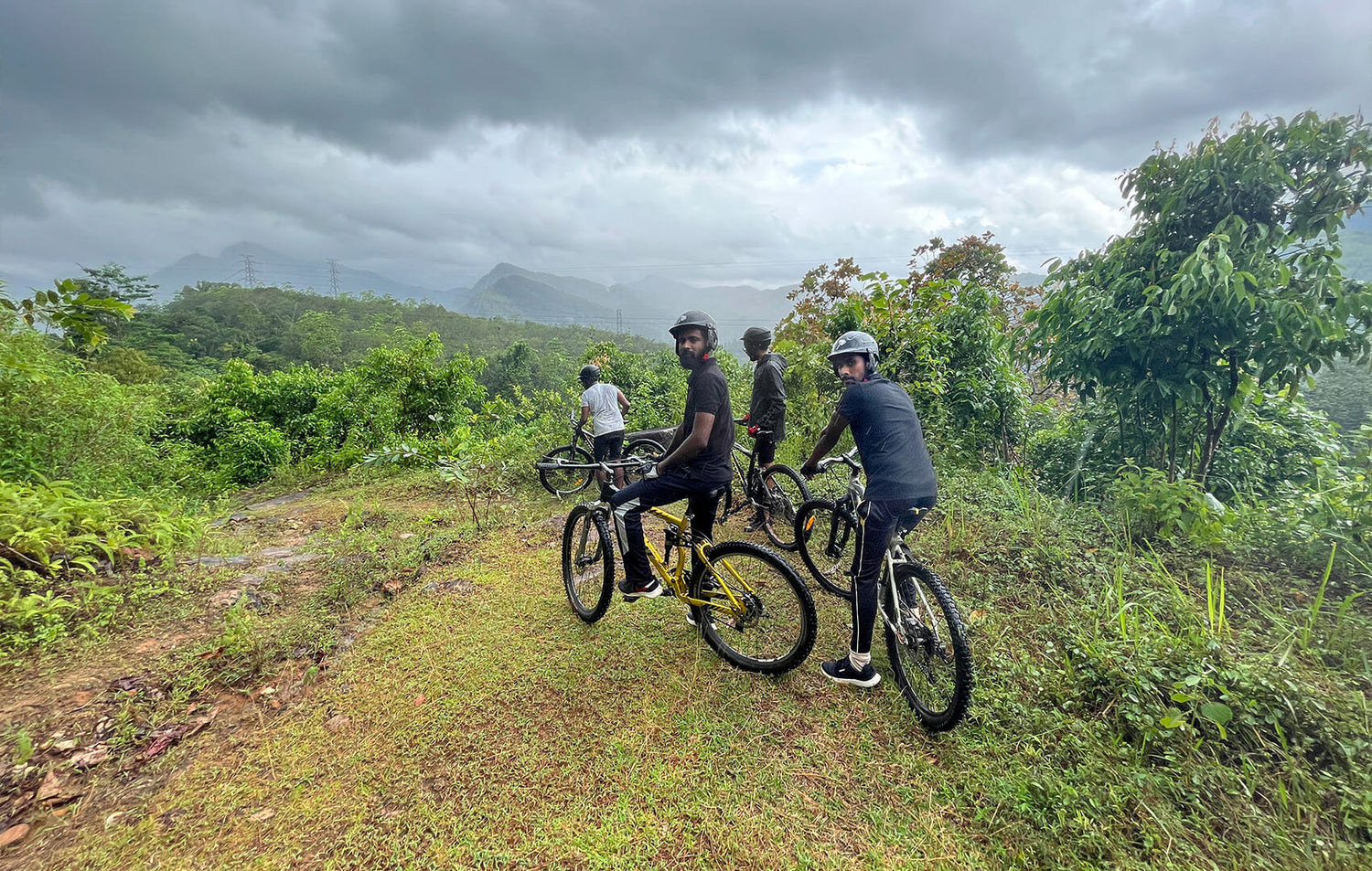 Cycling from Udawalawe