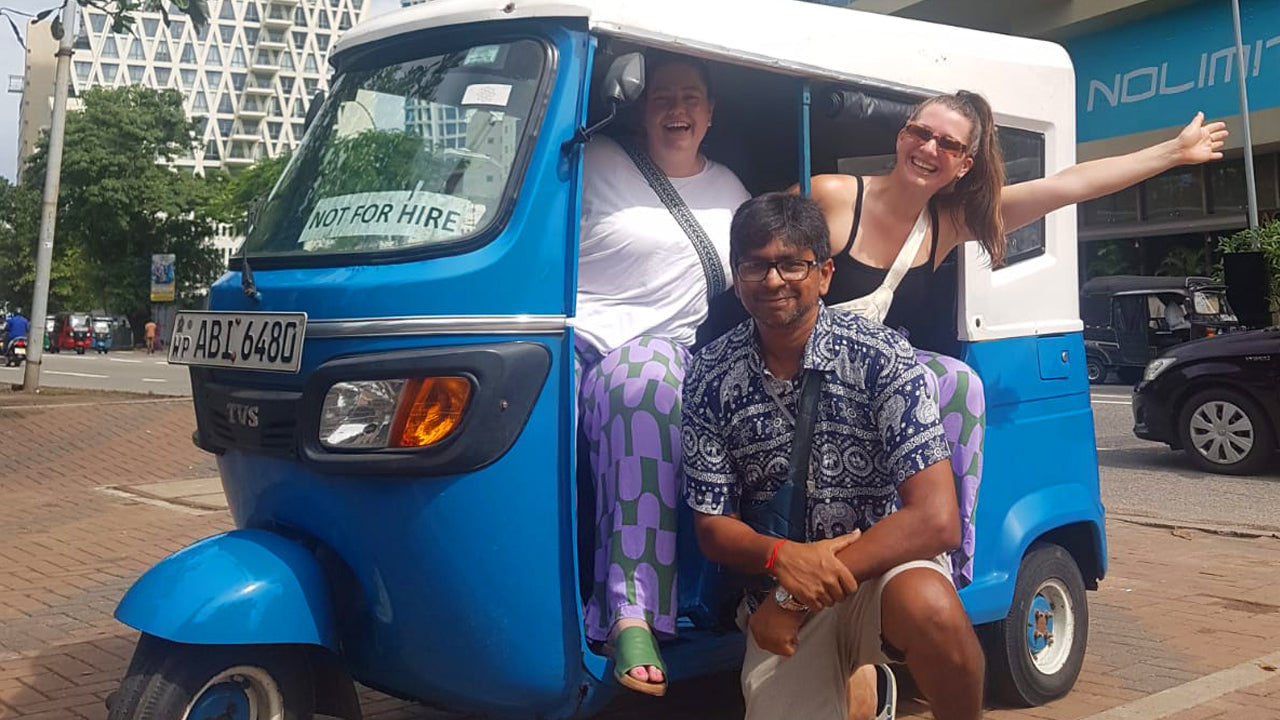 Colombo Tuk Tuk Safari Colombo meresadamast