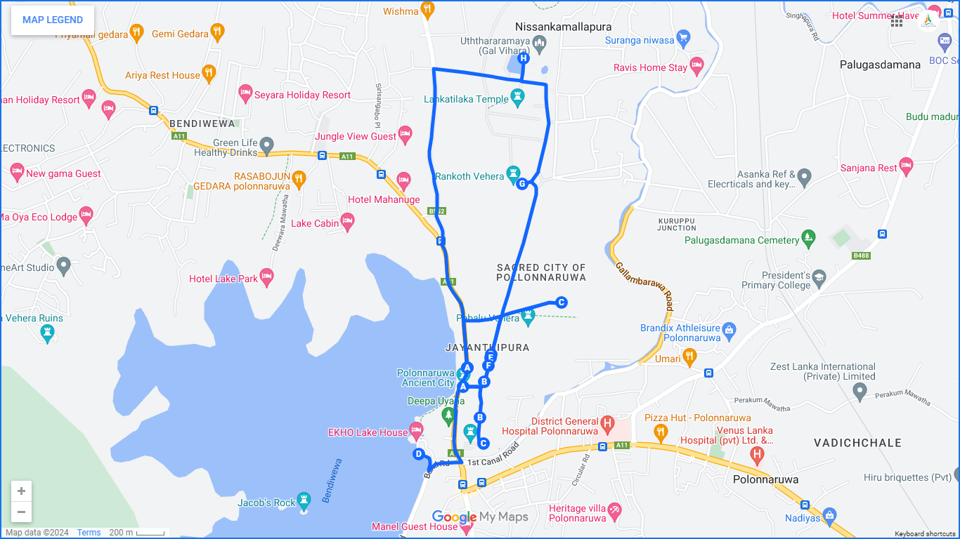 Jalgrattasport läbi iidse varemed Polonnaruwa