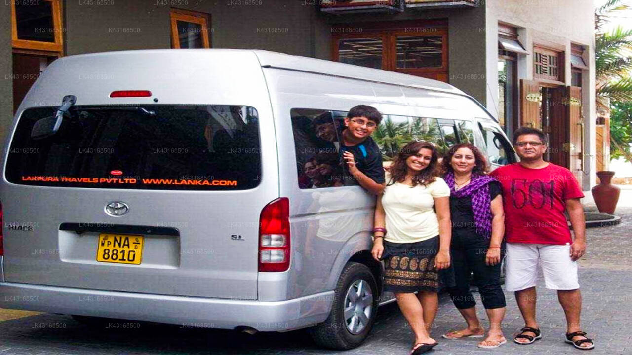 Transfer between Colombo Airport (CMB) and Pearl Grand Hotel, Kollupitiya