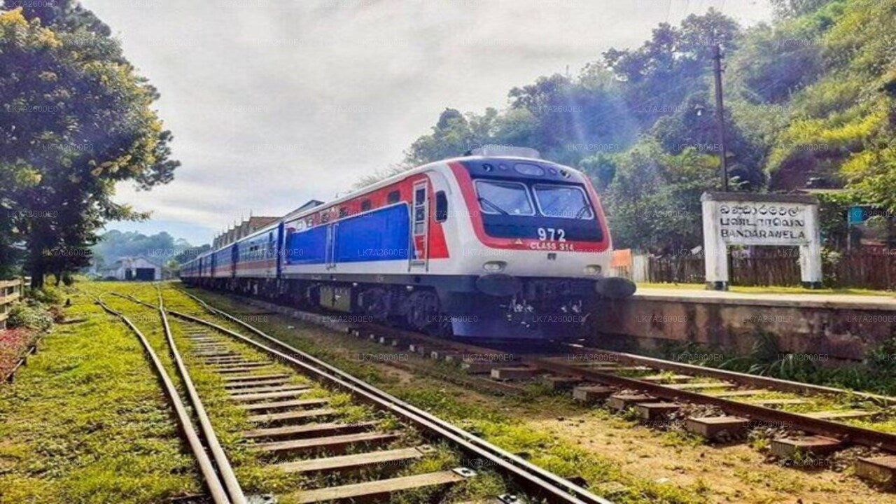 Rongisõit Peradeniya-Badulla (rong nr: 1001 „Denuwara Menike”)
